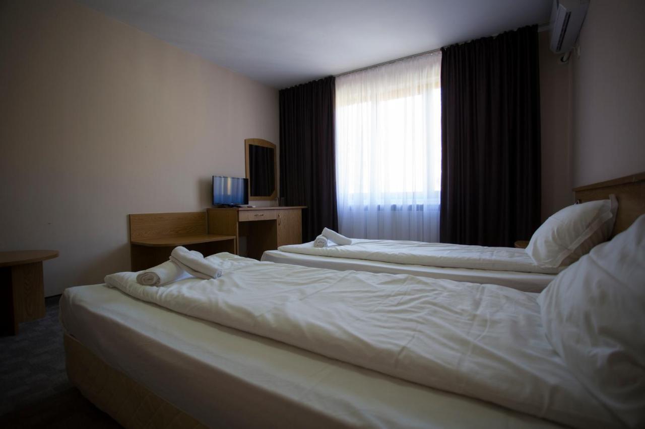 Family Prim Hotel Sandanski Eksteriør billede