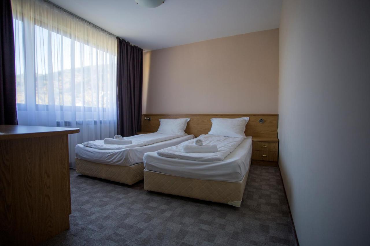Family Prim Hotel Sandanski Eksteriør billede