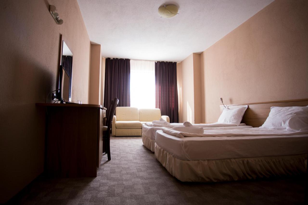Family Prim Hotel Sandanski Eksteriør billede